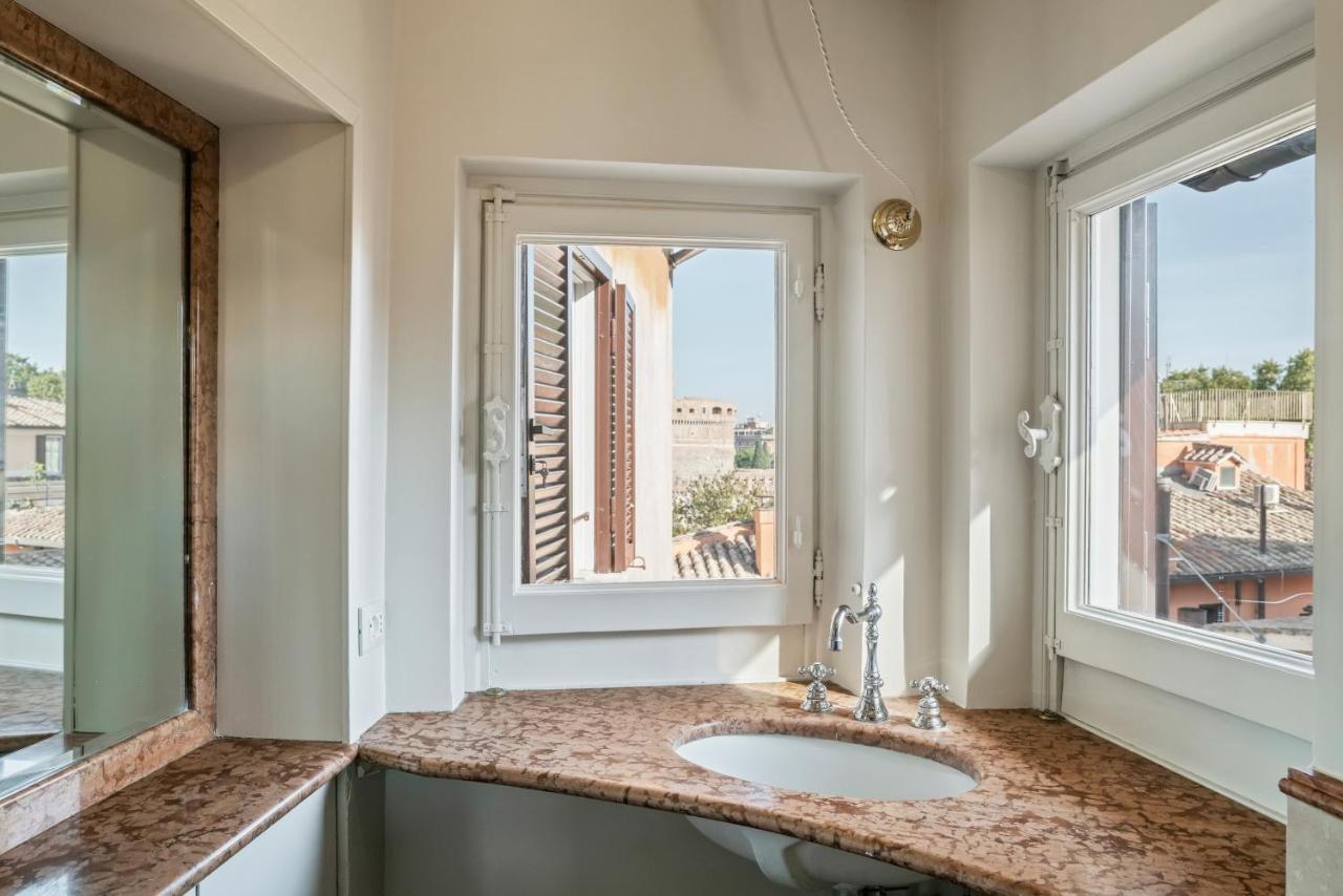 Bmga L Viapaola43 Palace Luxury Penthouse 2Bdr Rome Exterior photo
